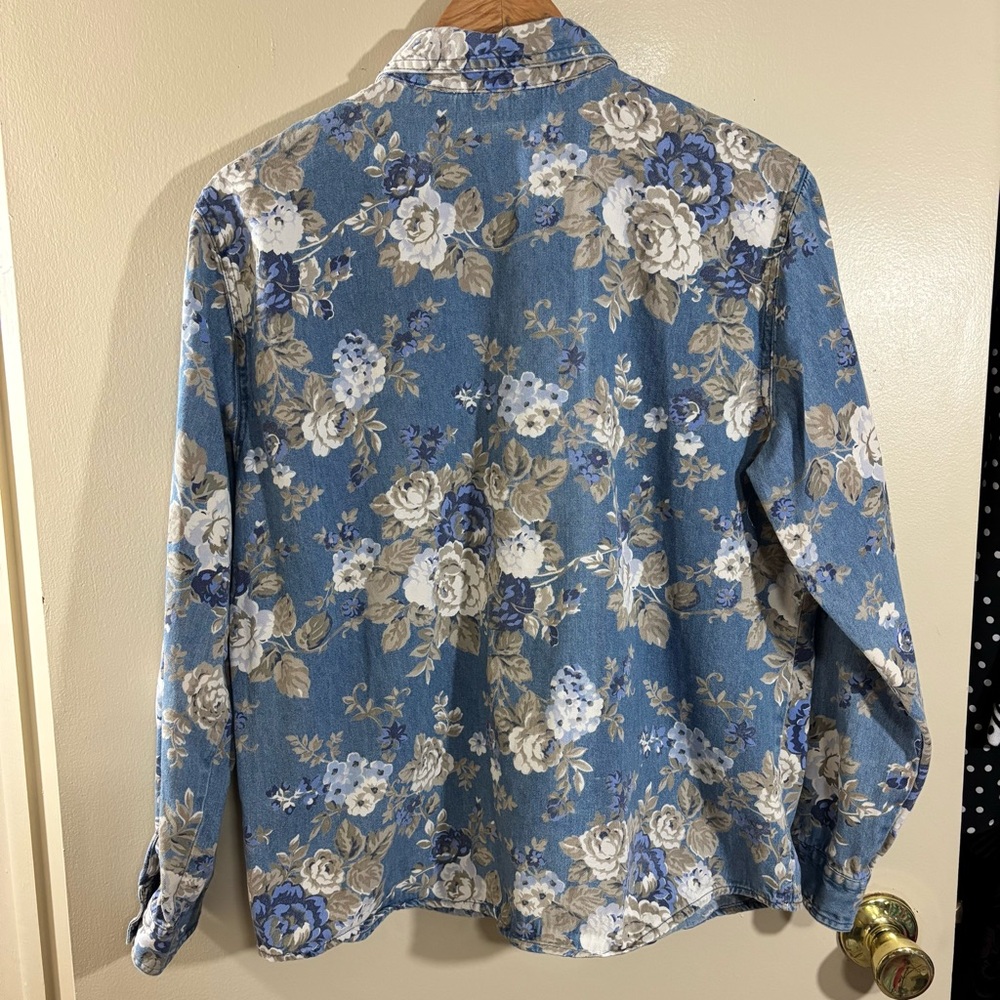 Casey & Max 90s Women’s Floral Denim Button Down Shirt Size L - Picture 4 of 4